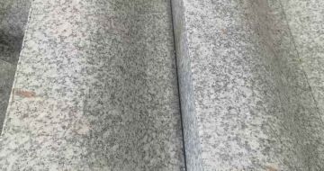 拉萨芙蓉白S型拉丝面路沿石