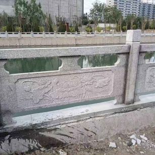 拉萨 芙蓉白大花桥梁、河道，石材栏杆、围栏、护栏