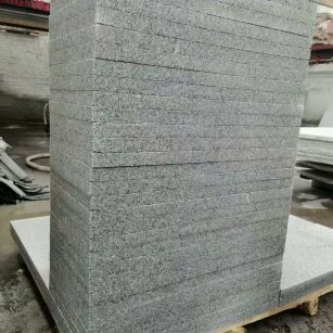 拉萨 花岗岩 地铺成品300*600，尺寸标准、厚薄均匀
