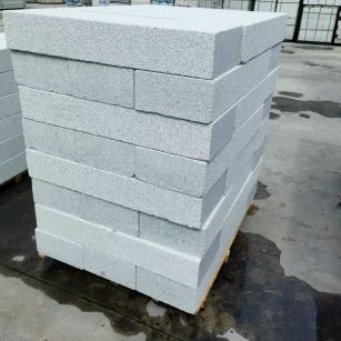 拉萨 芝麻白两面荔枝面台阶石