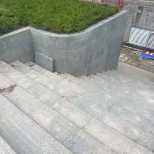 拉萨 芝麻黑火烧面铺装案例