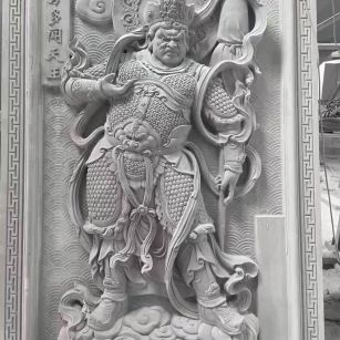 拉萨 芝麻灰花岗岩人物雕刻——多闻天王