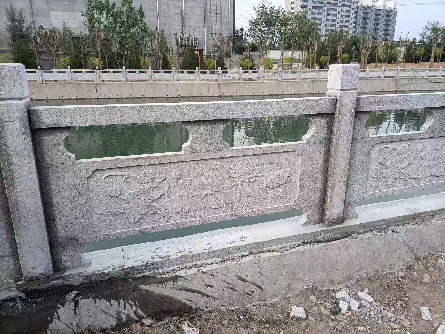 拉萨 芙蓉白大花桥梁、河道,石材栏杆、围栏、护栏