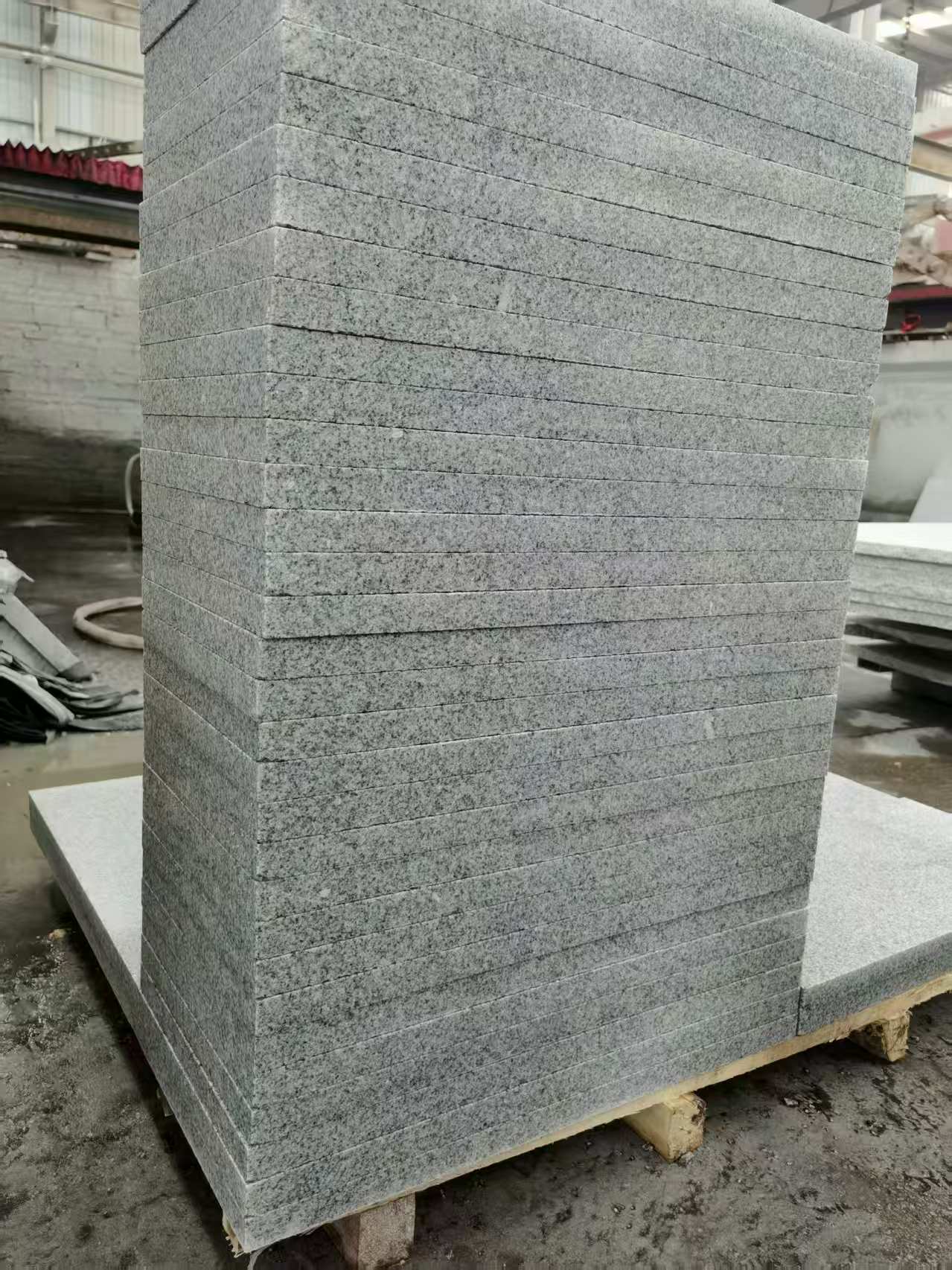 拉萨 花岗岩 地铺成品300*600，尺寸标准、厚薄均匀